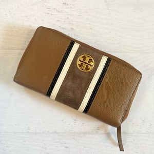 Tory Burch Carson Stripe Zip Continental Wallet